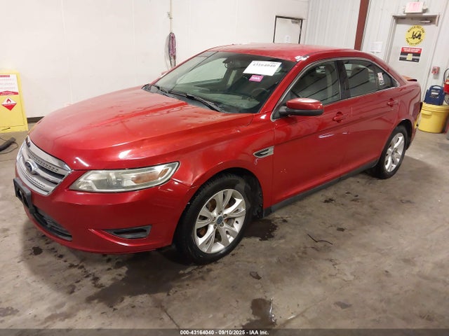 43164040 :رقم المزاد ، 1FAHP2EW4AG107347 vin ، 2010 Ford Taurus Sel مزاد بيع