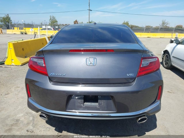 Honda j35y1 2017 1HGCT2B87HA006100 Image 16
