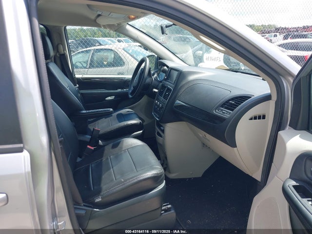 2C4RDGBG2JR180992 Dodge Grand Caravan