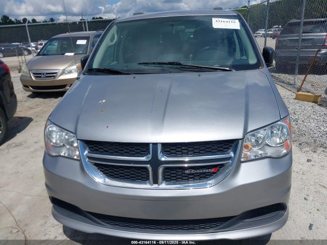2C4RDGBG2JR180992 Dodge Grand Caravan