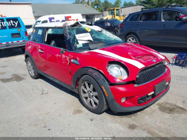 2011 MINI COOPER S WMWSV3C53BTY13270 Photo 0