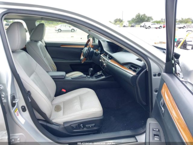 2015 LEXUS ES 300H JTHBW1GG3F2094595 Photo 4