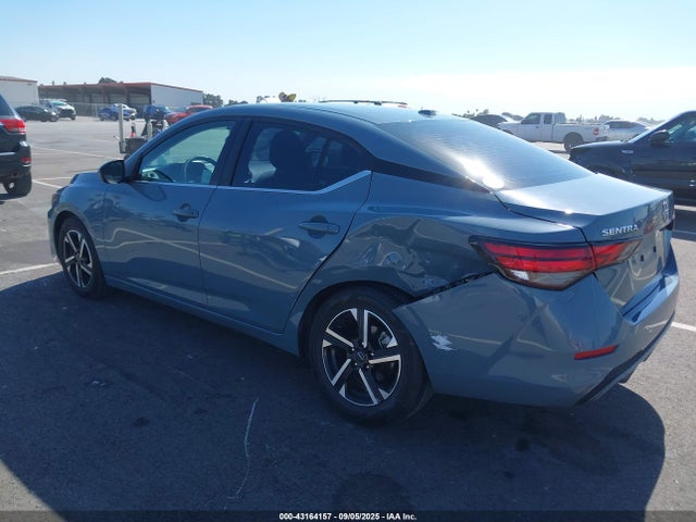 Nissan 2024 2024 3N1AB8CV5RY221359 Image 3