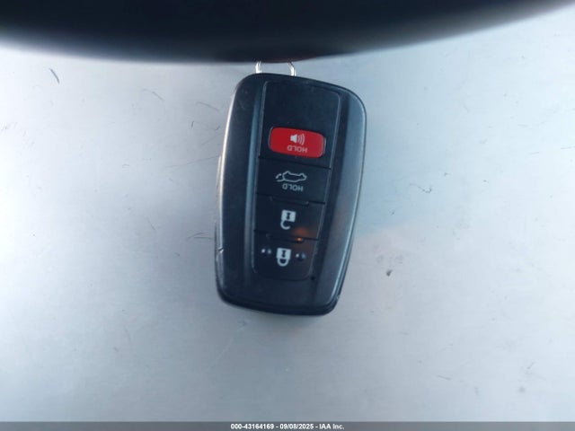 2019 TOYOTA RAV4 JTMA1RFV4KJ009953 Photo 10