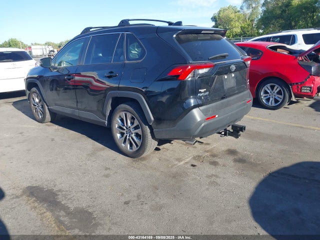 2019 TOYOTA RAV4 JTMA1RFV4KJ009953 Photo 2