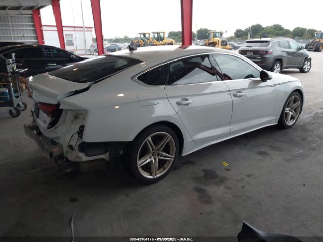 2021 AUDI A5 SPORTBACK WAUDACF57MA044531 Photo 3