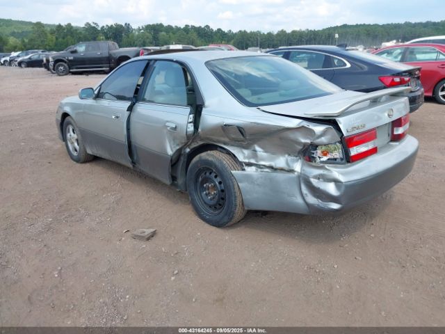 2000 LEXUS ES 300 JT8BF28G3Y5078645 Photo 2
