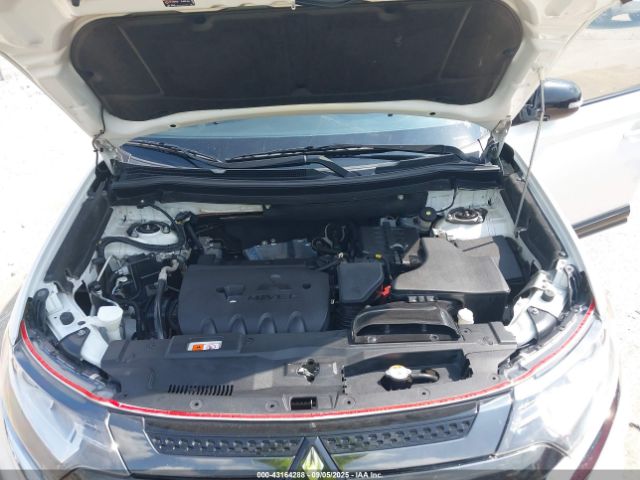 2020 MITSUBISHI OUTLANDER JA4AD3A33LZ023821 Photo 9