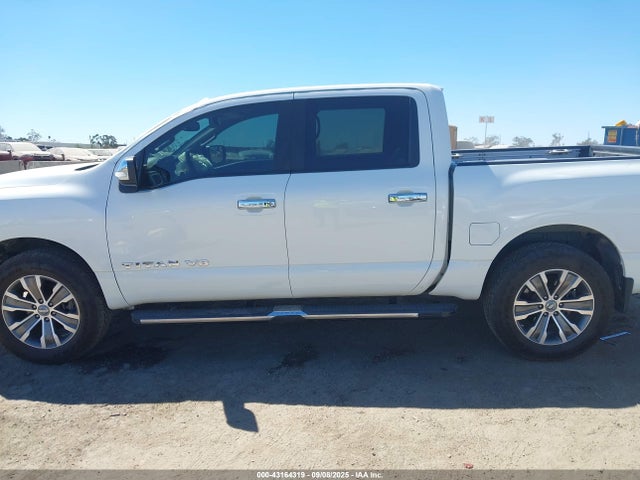 Nissan 2019 2019 1N6AA1E5XKN509964 Image 14