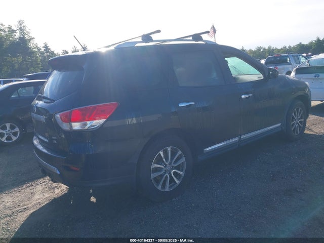 Nissan 2014 2014 5N1AR2MM7EC601927 Image 4