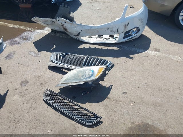 1G4PP5SK7E4244343 Buick lea