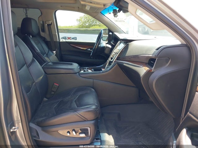 2018 CADILLAC ESCALADE 1GYS4CKJ4JR378446 Photo 4