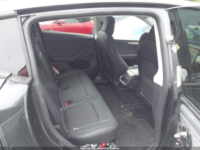 Tesla 2024 2024 7SAYGDEE7RA228960 Image 8