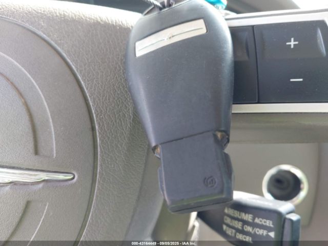 2009 CHRYSLER 300C 2C3KA63TX9H611715 Photo 10