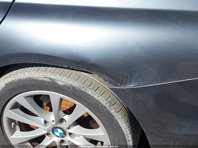 BMW 2016 2016 WBA8A9C50GK617633 Image 6