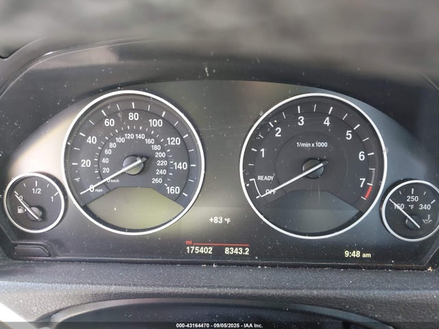 BMW 2016 2016 WBA8A9C50GK617633 Image 7