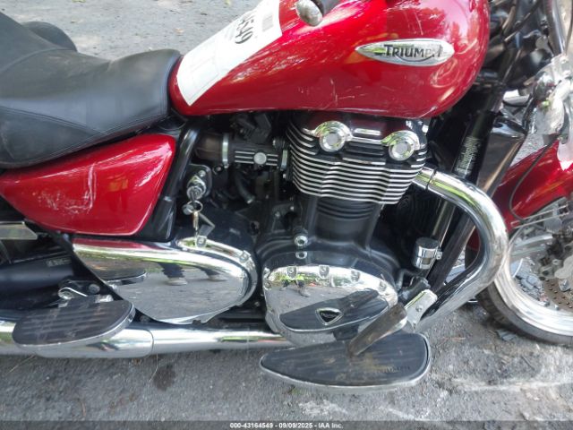 2010 TRIUMPH MOTORCYCLE THUNDERBIRD SMTB01TL5AJ442385 Photo 7