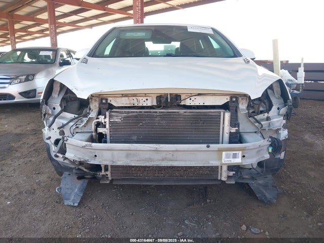 1G4PP5SK3G4163729 Buick lea - gas/alc, sidi, alum, ho