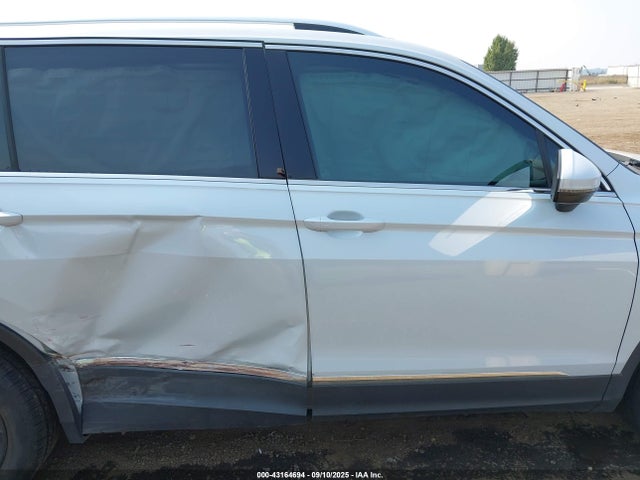 Volkswagen 2019 2019 3VV2B7AX2KM061259 Image 13