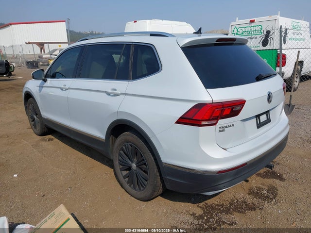 Volkswagen 2019 2019 3VV2B7AX2KM061259 Image 3