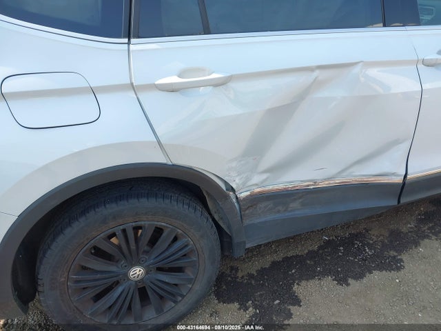 Volkswagen 2019 2019 3VV2B7AX2KM061259 Image 6