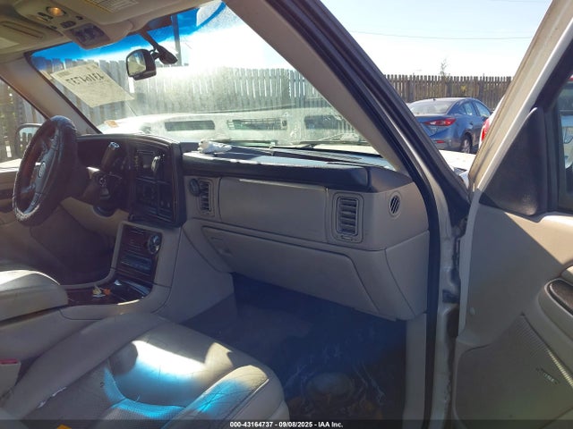 2004 CADILLAC ESCALADE ESV 3GYFK66N44G231652 Photo 4