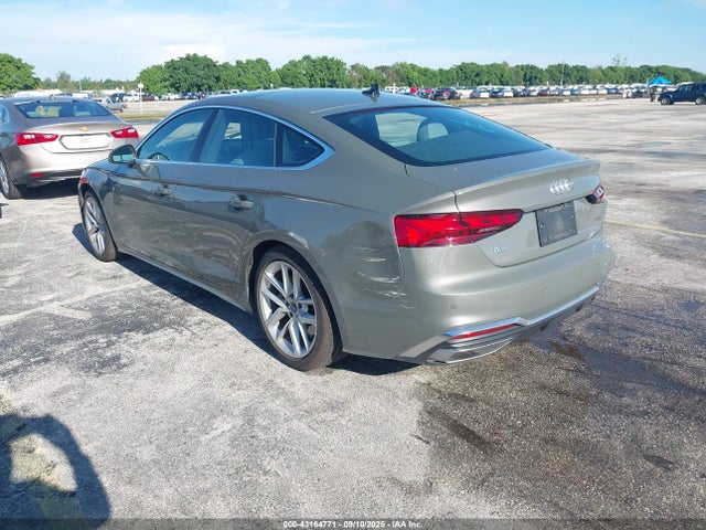 2024 AUDI A5 SPORTBACK WAUFACF53RA095038 Photo 2
