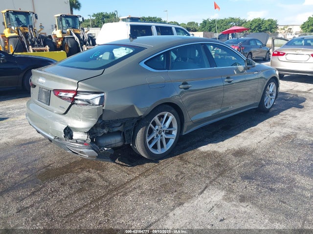 2024 AUDI A5 SPORTBACK WAUFACF53RA095038 Photo 3