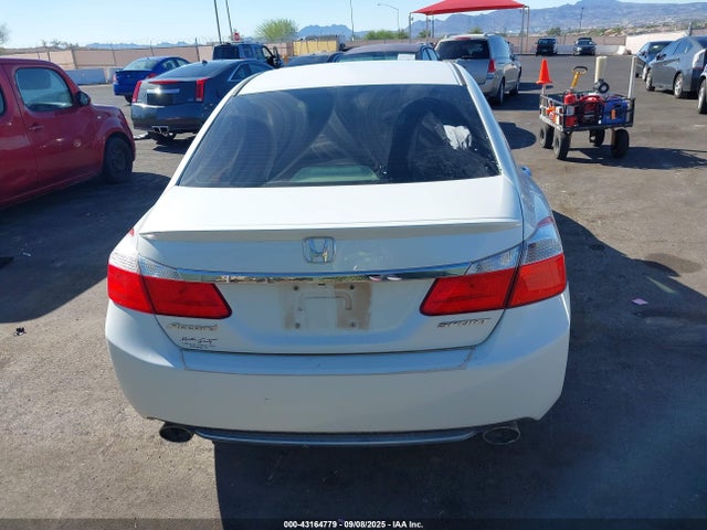 Honda Accord Sport 2015 1HGCR2F5XFA090487 Image 17