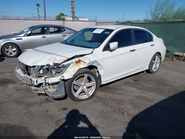 Honda Accord Sport 2015 1HGCR2F5XFA090487 Image 2