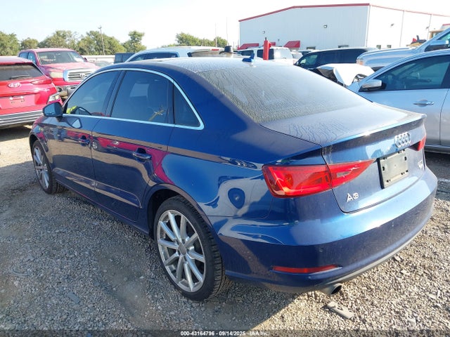 2015 AUDI A3 WAUEFGFF0F1106165 Photo 2