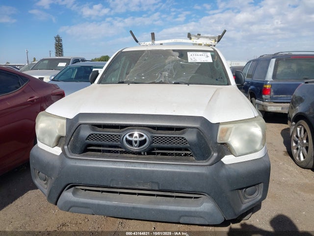 Toyota 2tr-fe 2015 5TFTX4CN8FX054895 Image 12
