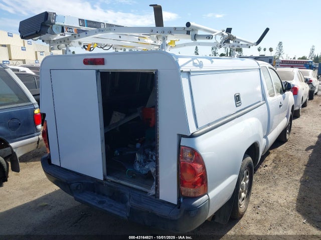 Toyota 2tr-fe 2015 5TFTX4CN8FX054895 Image 4