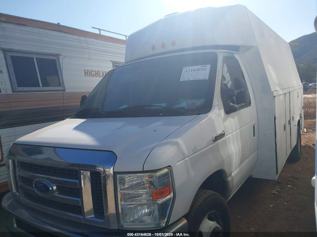 Ford 2016 2016 1FDXE4FS6GDC46646 Image 2
