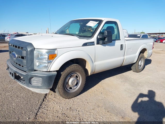 Ford F-250 2014 1FTBF2A68EEB42936 Image 2