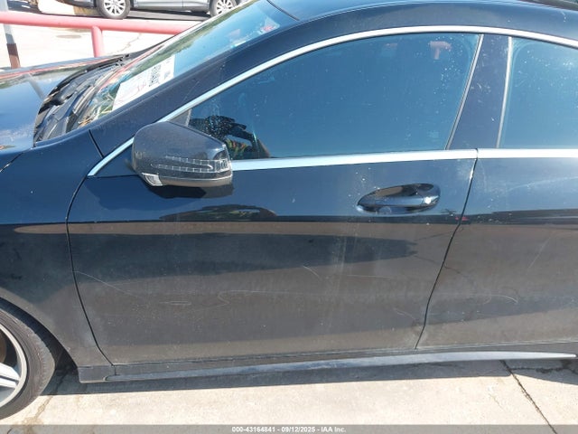 WDDSJ4GB8EN104787 Mercedes-Benz CLA-Class