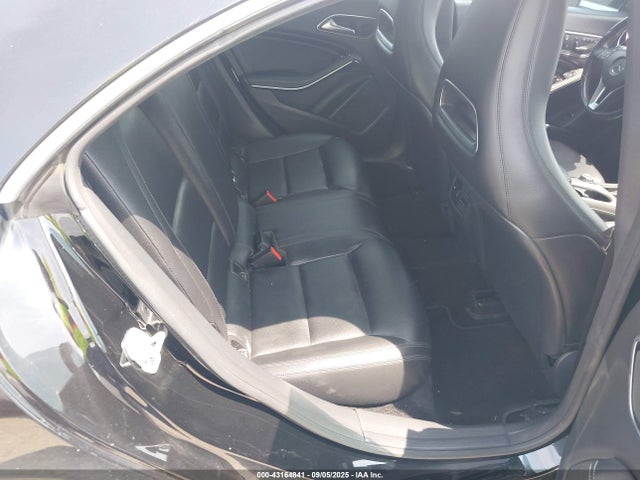 WDDSJ4GB8EN104787 Mercedes-Benz CLA-Class