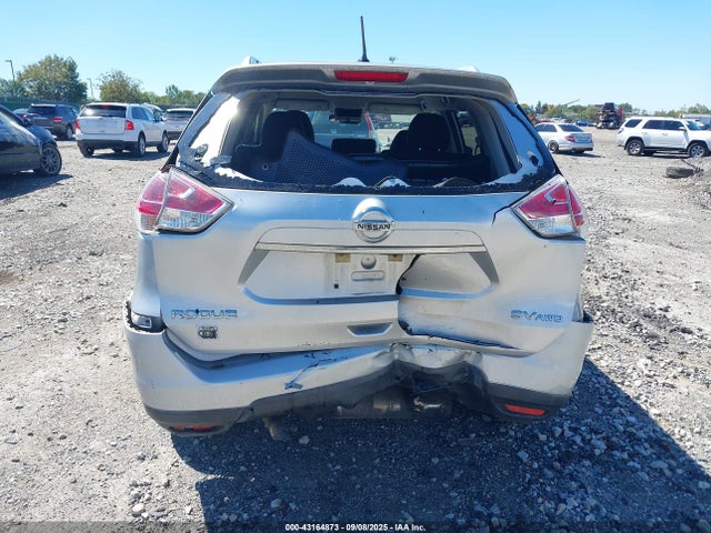 Nissan 2016 2016 KNMAT2MV2GP630973 Image 16