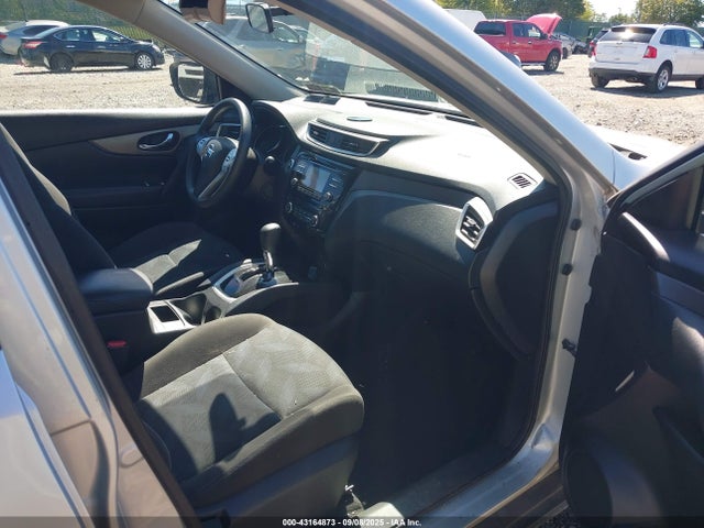 Nissan 2016 2016 KNMAT2MV2GP630973 Image 5
