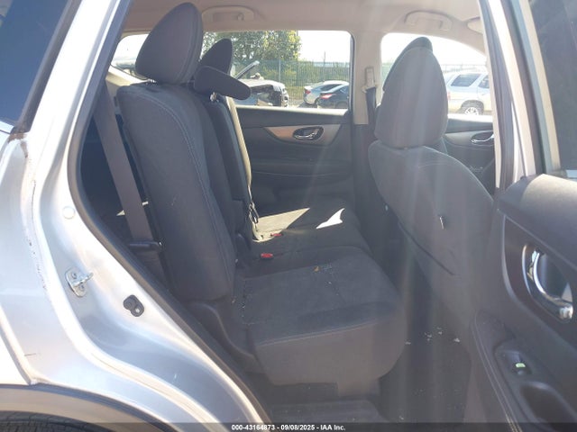 Nissan 2016 2016 KNMAT2MV2GP630973 Image 8