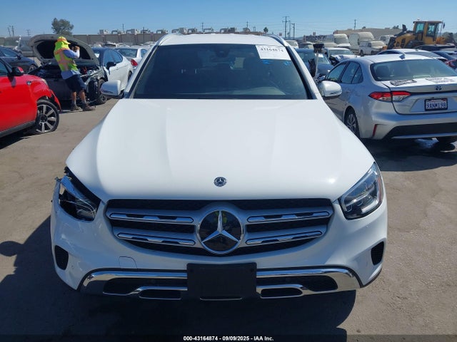 W1N0G8DB0MF869599 Mercedes-Benz m264