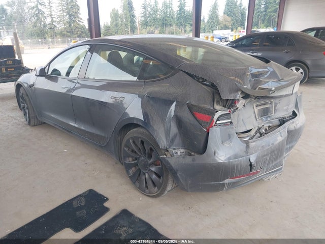 2023 TESLA MODEL 3 5YJ3E1ECXPF628022 Photo 2