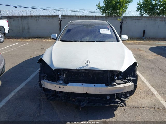 WDDUG8CB3FA132770 Mercedes-Benz S-Class