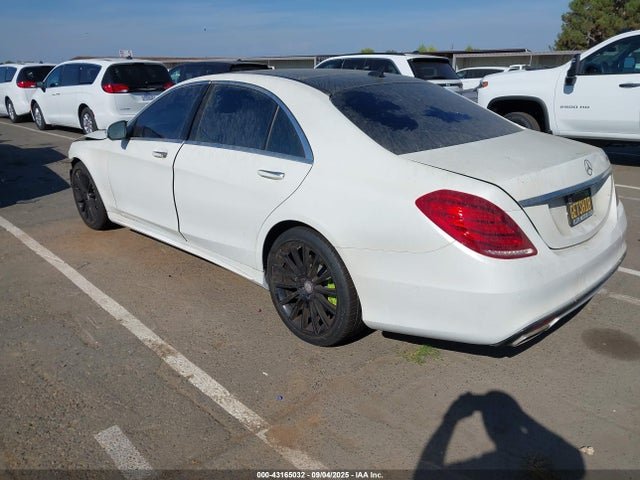 WDDUG8CB3FA132770 Mercedes-Benz S-Class