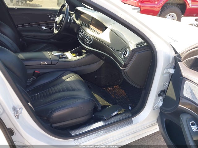WDDUG8CB3FA132770 Mercedes-Benz S-Class