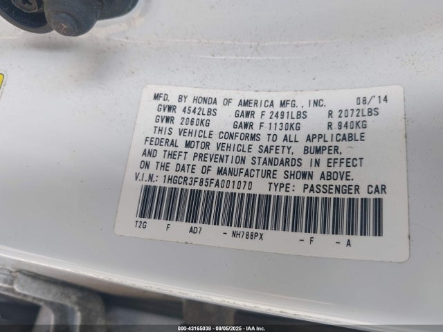 Honda j35y1 2015 1HGCR3F85FA001070 Image 9