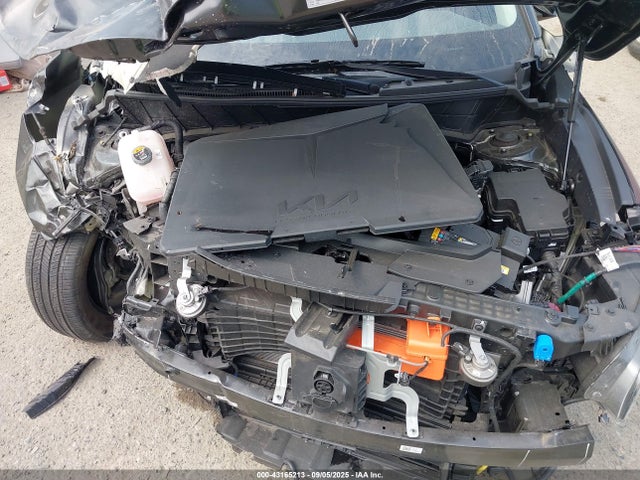 KNDCR3L14R5114494 KIA 2024