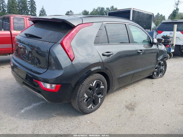 KNDCR3L14R5114494 KIA 2024