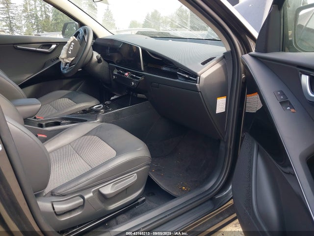 KNDCR3L14R5114494 KIA 2024