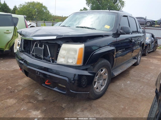 2002 CADILLAC ESCALADE EXT 3GYEK63N82G268264 Photo 1